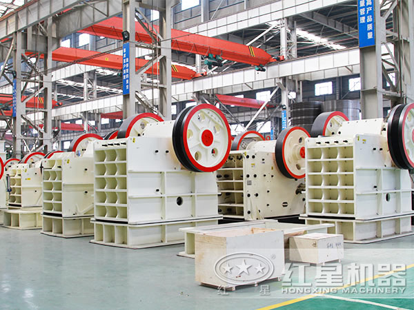 pe600*900顎式破碎機車間圖