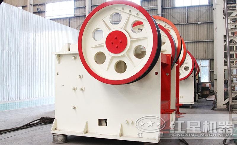 46顎式破碎機(jī)設(shè)備