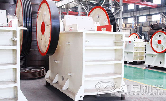 PE500*250顎式破碎機(jī)