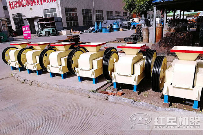 對(duì)輥式制砂機(jī)生產(chǎn)廠家