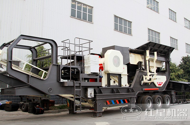 移動碎石機現(xiàn)場實拍