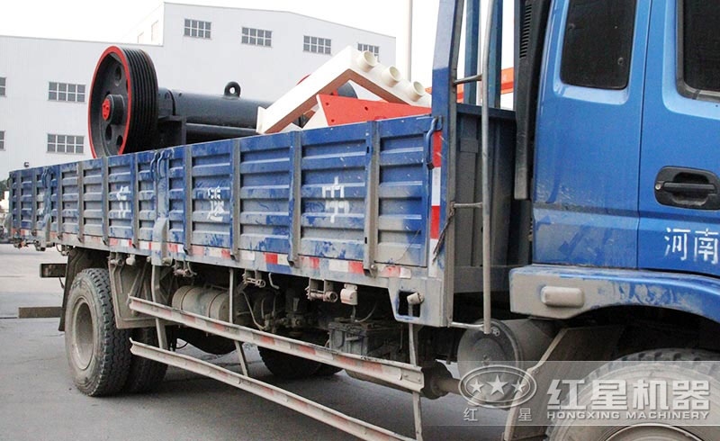 紅星發(fā)貨現(xiàn)場