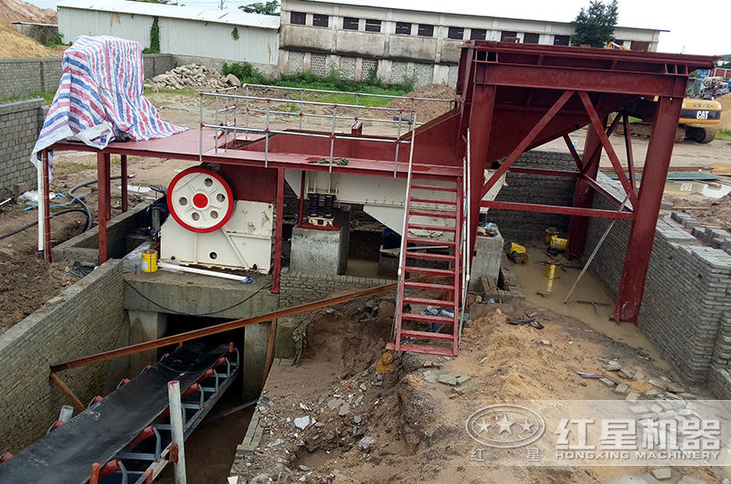 用戶碎石生產(chǎn)現(xiàn)場