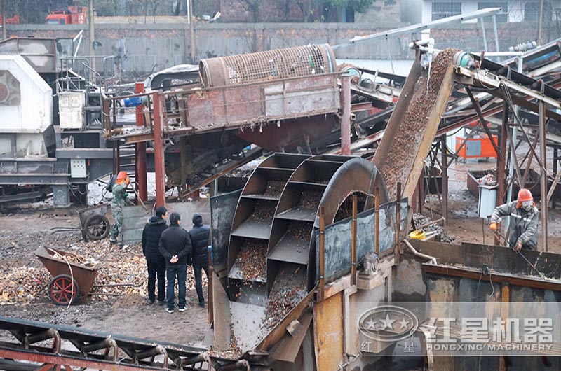紅星用戶制砂洗沙生產(chǎn)現(xiàn)場
