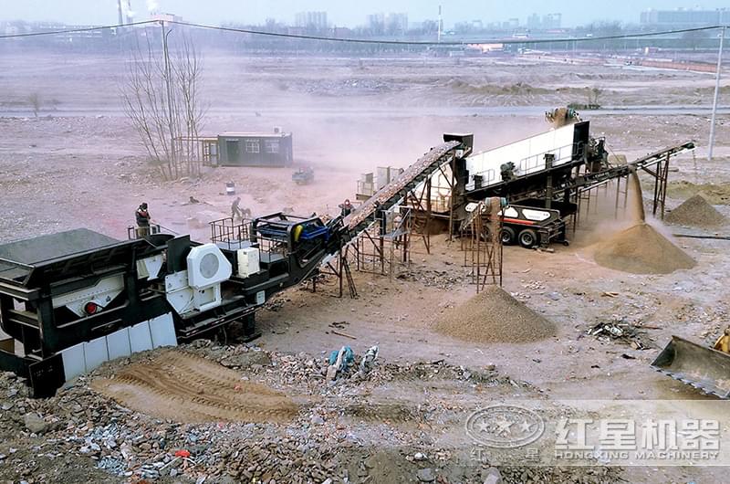 移動(dòng)一體式破碎站