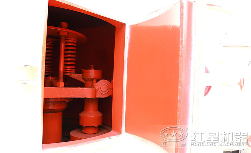 雷蒙磨設(shè)備磨粉內(nèi)部構(gòu)造